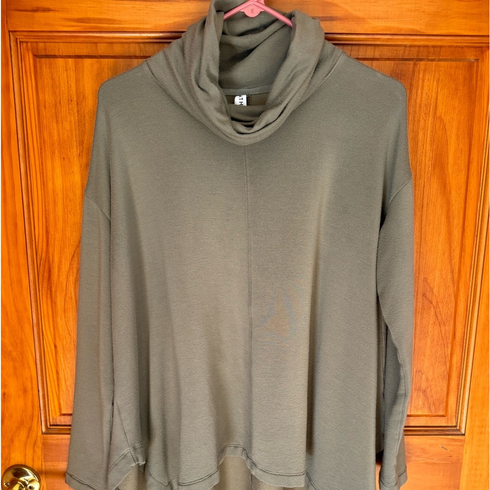 Athleta Ethereal Brushed Funnel Neck Pullover Sweatshirt, Olive Green, Small